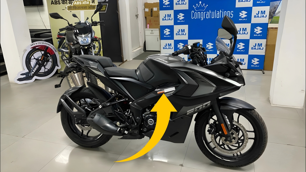 Bajaj Pulsar RS 200